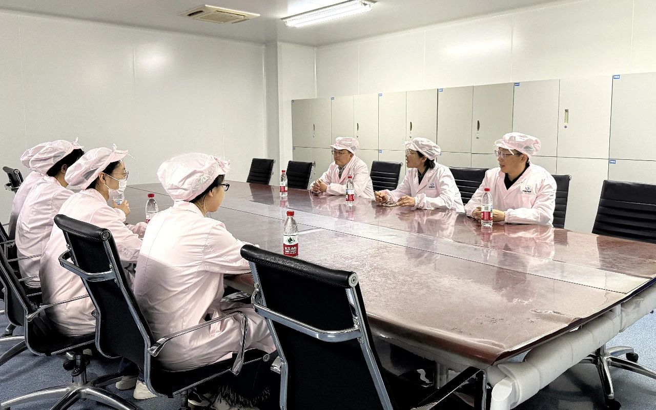 华北理工大学药学院领导带队赴贝塔诺体育开展访企拓岗并检查毕业生实习情况